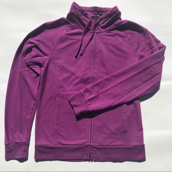 Champion Women’s Zip Up Sweatshirt Berry Medium - Picture 1 of 7